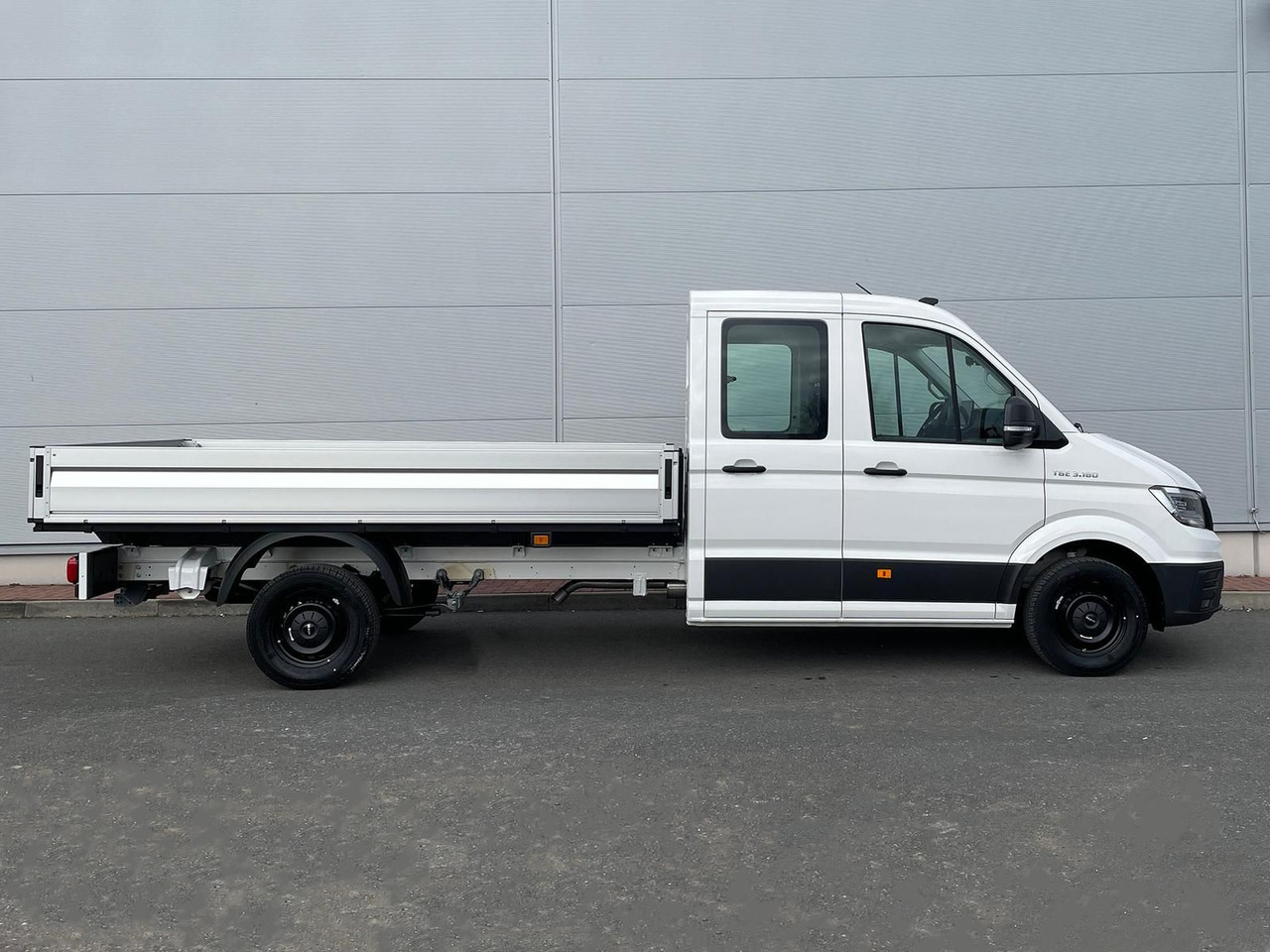 MAN TGE 3.180 Pritsche DOKA LR KAMERA AHK SITZHZ - Autó: 5 kép. MAN TGE 3.180 Pritsche DOKA LR KAMERA AHK SITZHZ - Autó: 5 kép.