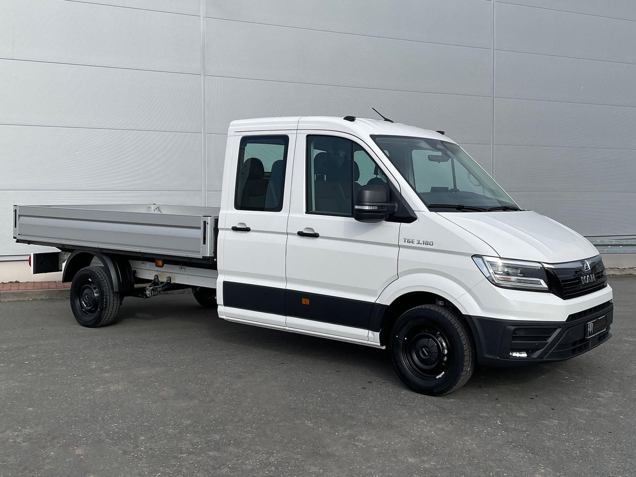 MAN TGE 3.180 Pritsche DOKA LR KAMERA AHK SITZHZ - Autó: 2 kép. MAN TGE 3.180 Pritsche DOKA LR KAMERA AHK SITZHZ - Autó: 2 kép.