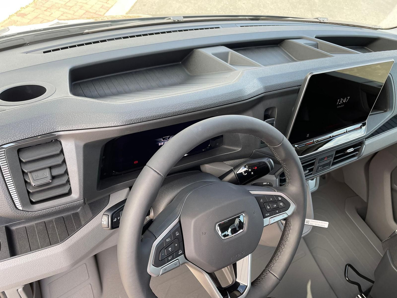 Platós kisteherautó, Duplakabinos kisteherautó MAN TGE 3.180 Pritsche DOKA MR 4x4 LED TEMP DIFFSPER: 17 kép. Platós kisteherautó, Duplakabinos kisteherautó MAN TGE 3.180 Pritsche DOKA MR 4x4 LED TEMP DIFFSPER: 17 kép.