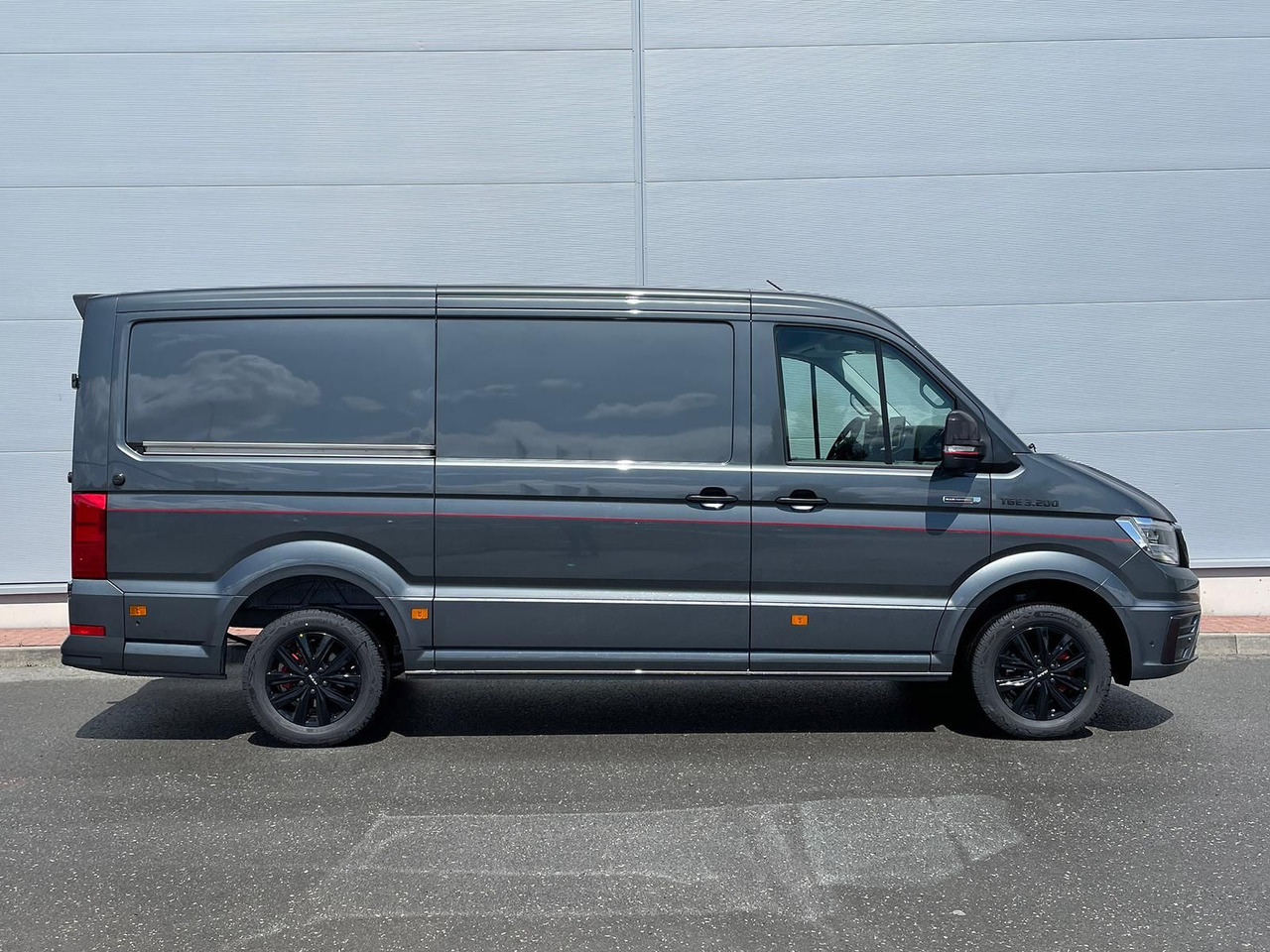 MAN TGE 3.200 L3H2 Kasten 4x4 Individual S ACC STHZ - Autó: 5 kép. MAN TGE 3.200 L3H2 Kasten 4x4 Individual S ACC STHZ - Autó: 5 kép.