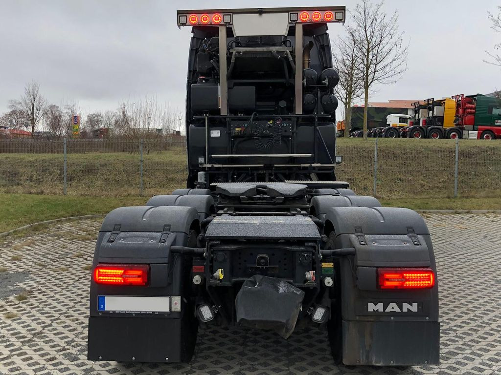 MAN TGX 41.640 8x4 Euro 6,Schwerlast 250t MAN TGX 41.640 8x4 Euro 6,Schwerlast 250t - Nyergesvontató: 4 kép. MAN TGX 41.640 8x4 Euro 6,Schwerlast 250t MAN TGX 41.640 8x4 Euro 6,Schwerlast 250t - Nyergesvontató: 4 kép.