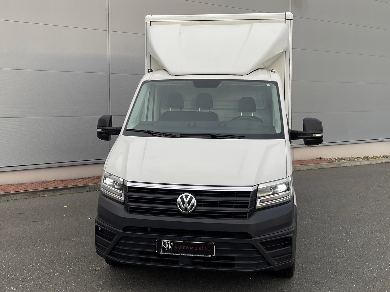 Volkswagen Crafter Koffer mittellang LED DAB SITZH - Dobozos kisteherautó: 4 kép. Volkswagen Crafter Koffer mittellang LED DAB SITZH - Dobozos kisteherautó: 4 kép.
