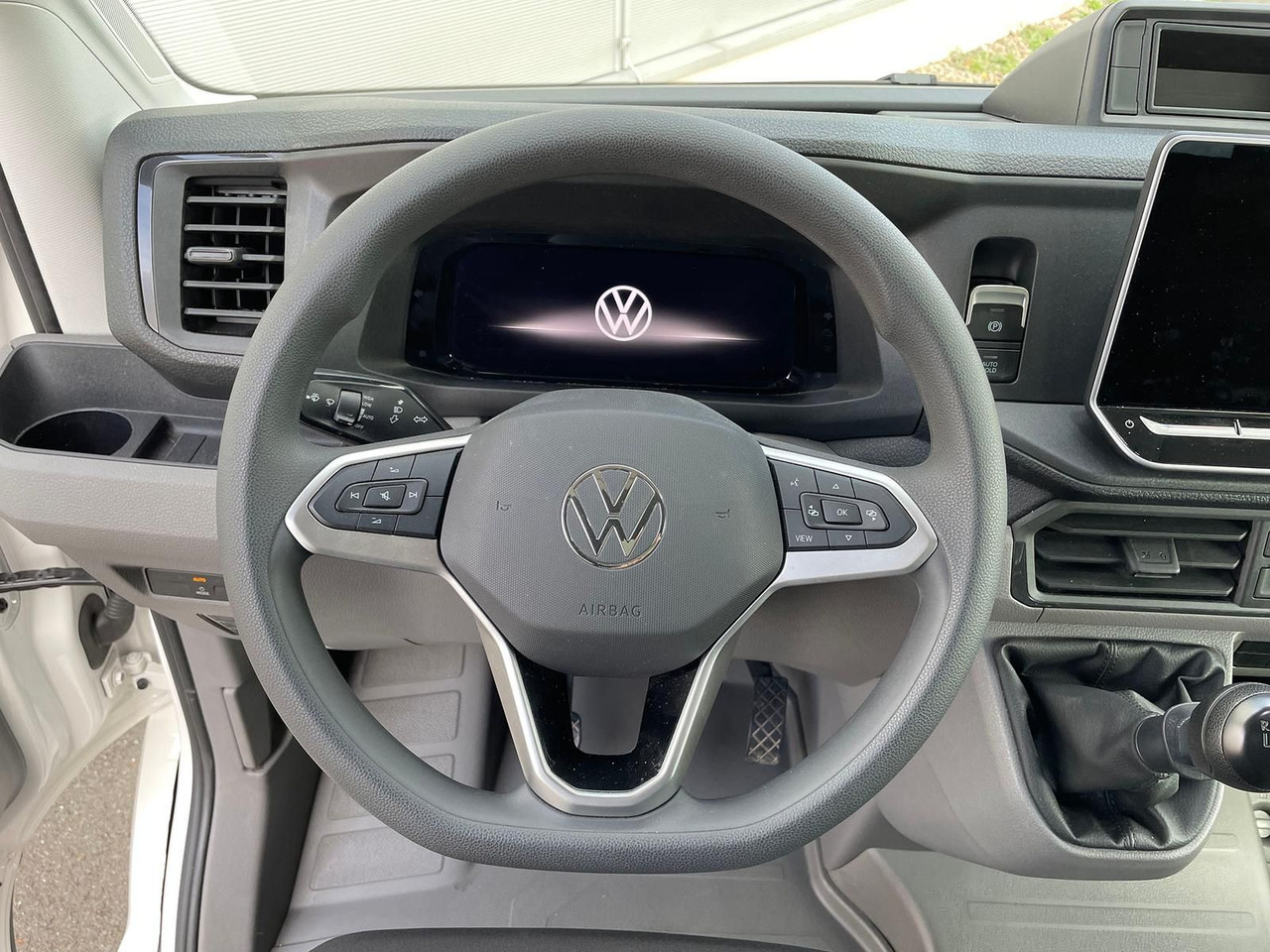 Furgon, Duplakabinos kisteherautó Volkswagen Crafter MIXTO 35 L4H3 KAMERA KLIMA SITZHZ DAB: 13 kép.