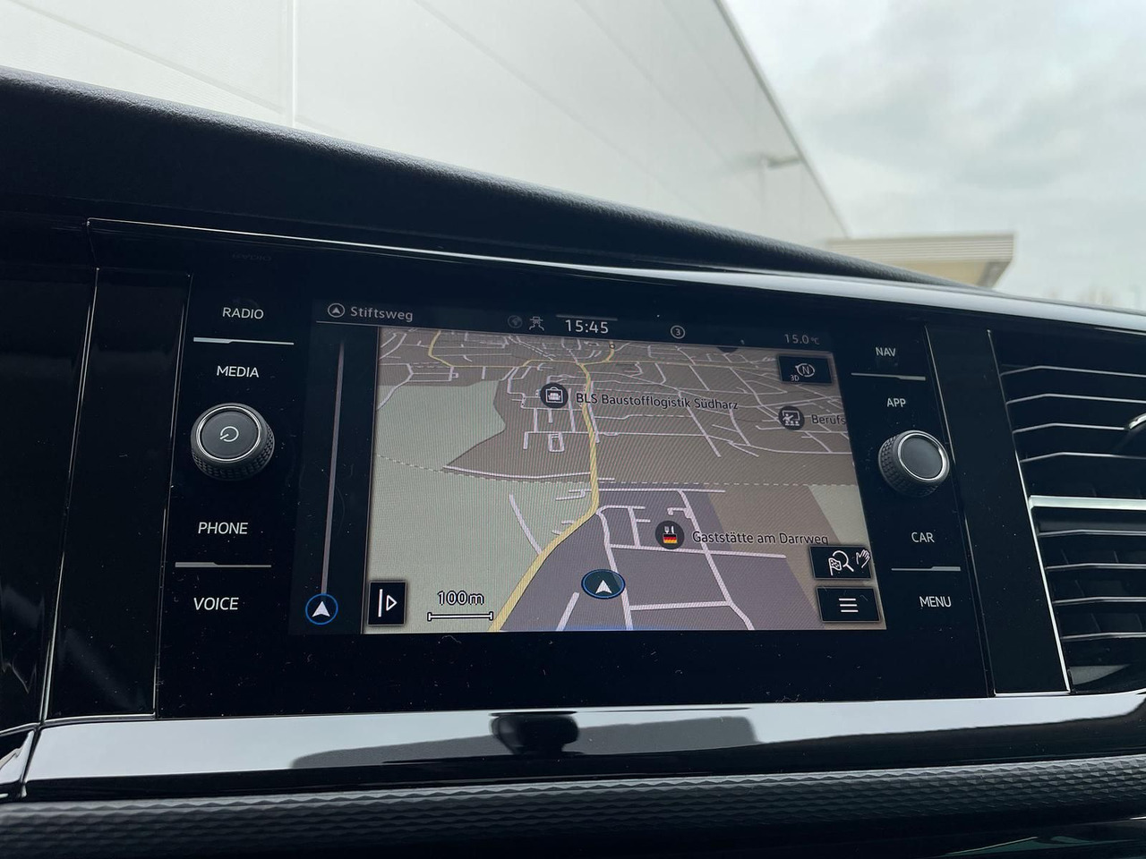 Kisbusz Volkswagen T6.1 Caravelle Highline STANDHZ NAVI LEDER PDC: 17 kép.