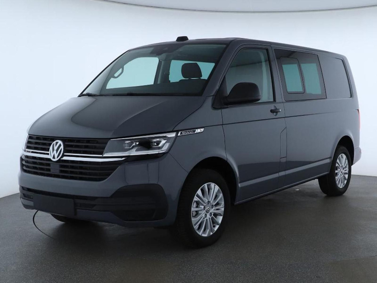Volkswagen T6.1 Transporter 4MOTION NAVI STANDHZ ACC PDC - Minibusz, Kisbusz: 1 kép. Volkswagen T6.1 Transporter 4MOTION NAVI STANDHZ ACC PDC - Minibusz, Kisbusz: 1 kép.