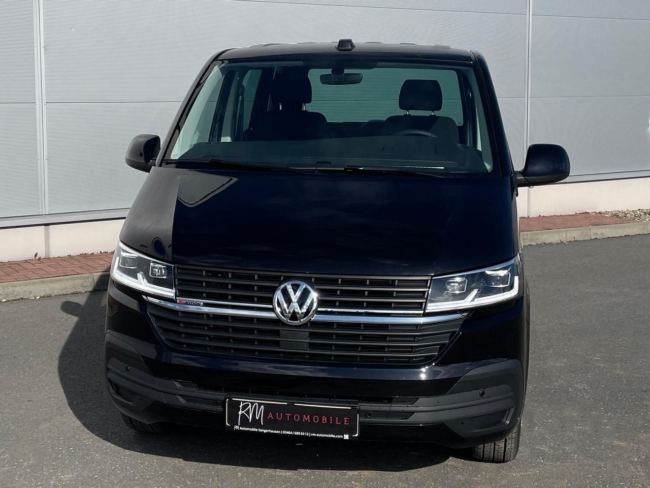Volkswagen T6.1 Transporter Kasten 4M ACC PDC KAMERA STANDH - Furgon: 4 kép. Volkswagen T6.1 Transporter Kasten 4M ACC PDC KAMERA STANDH - Furgon: 4 kép.