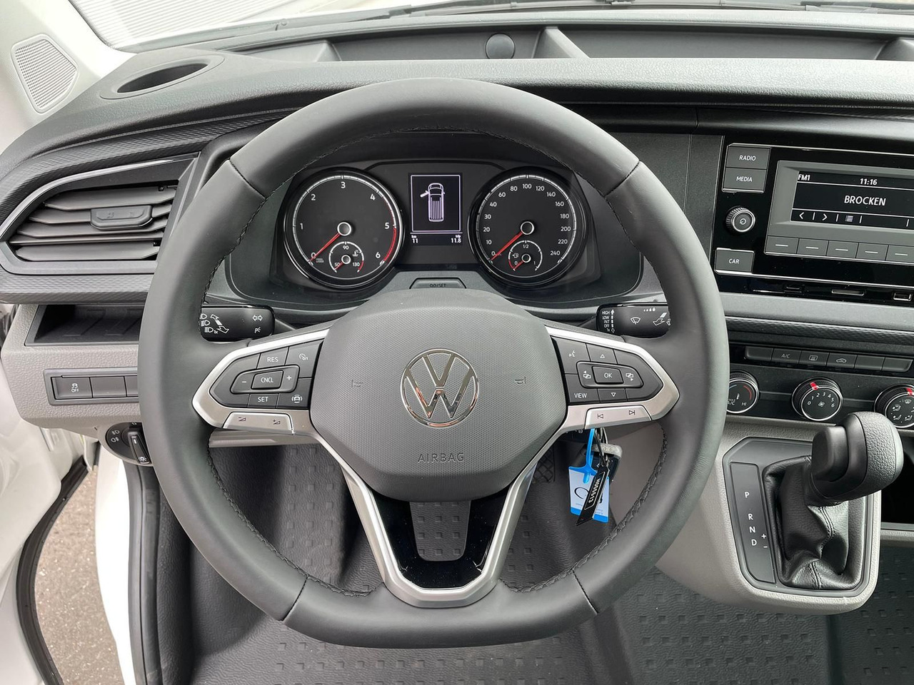 Új Furgon Volkswagen T6.1 Transporter Kasten lang 4M MFL LED TEMPOMAT: 13 kép.