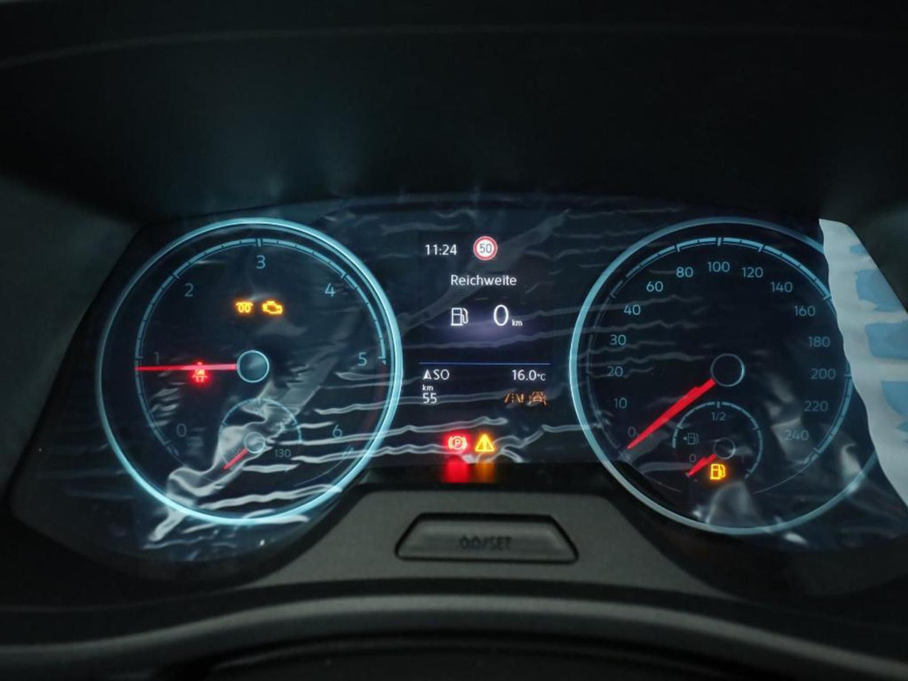 Volkswagen T6.1 Transporter Kombi KR LED STANDHZ ACC NAVI - Kisbusz: 3 kép. Volkswagen T6.1 Transporter Kombi KR LED STANDHZ ACC NAVI - Kisbusz: 3 kép.