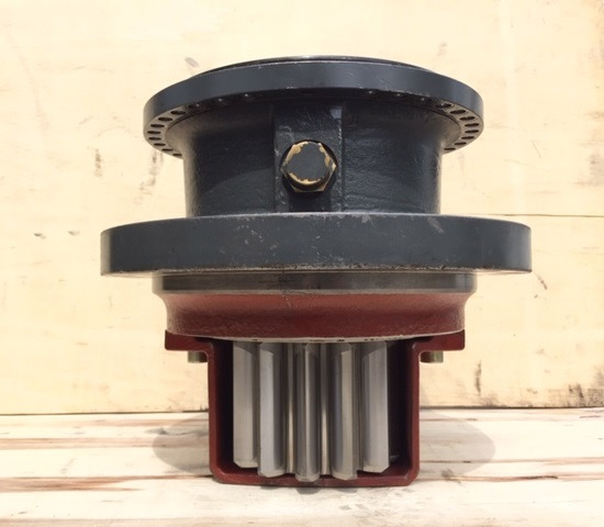 Liebherr Abtriebswellengehäuse and Abtriebswelle, ID-Nr.90208566 – ID-Nr.90202630. - Fordító motor - Kotrógép: 1 kép. Liebherr Abtriebswellengehäuse and Abtriebswelle, ID-Nr.90208566 – ID-Nr.90202630. - Fordító motor - Kotrógép: 1 kép.