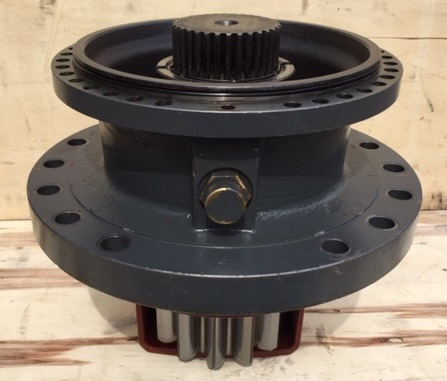 Liebherr Abtriebswellengehäuse and Abtriebswelle, ID-Nr.90208566 – ID-Nr.90202630. - Fordító motor - Kotrógép: 3 kép. Liebherr Abtriebswellengehäuse and Abtriebswelle, ID-Nr.90208566 – ID-Nr.90202630. - Fordító motor - Kotrógép: 3 kép.