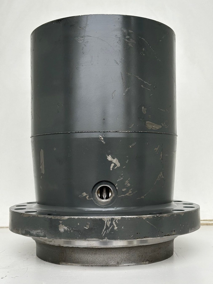 Liebherr Abtriebswellengehäuse inkl. Innenrad ID-Nr.90006015 - ID-Nr.90005980 mit Kegelrollenlager ID-Nr.746231701. SAT325/274. R946, R950, RZG390 SME. #90006015.04.11# - Fordító motor - Lánctalpas kotró: 2 kép. Liebherr Abtriebswellengehäuse inkl. Innenrad ID-Nr.90006015 - ID-Nr.90005980 mit Kegelrollenlager ID-Nr.746231701. SAT325/274. R946, R950, RZG390 SME. #90006015.04.11# - Fordító motor - Lánctalpas kotró: 2 kép.