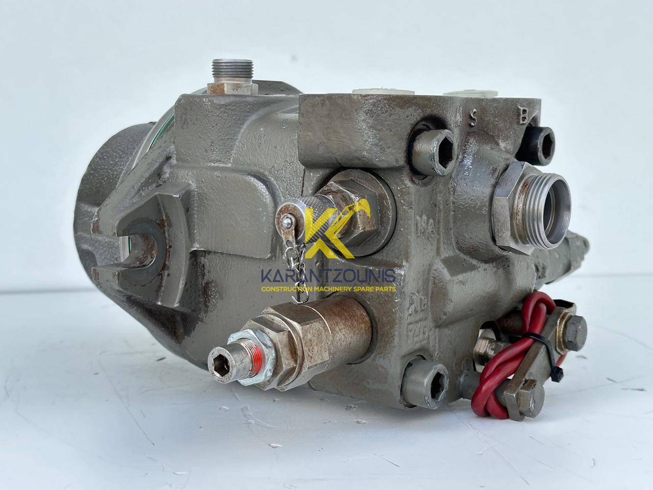 Liebherr Hydraulikeinbaumotor Typ:FMF058, ID-Nr.10122576 - ID-Nr.10145827 - ID-Nr.11371069. LOS1906, P924 COMP , R906, R906 PROTO, R916, R922, R924, R924 COMP, R926 COMP, R926 K LC. #11371069.08604# - Hidraulikus motor - Lánctalpas kotró: 3 kép. Liebherr Hydraulikeinbaumotor Typ:FMF058, ID-Nr.10122576 - ID-Nr.10145827 - ID-Nr.11371069. LOS1906, P924 COMP , R906, R906 PROTO, R916, R922, R924, R924 COMP, R926 COMP, R926 K LC. #11371069.08604# - Hidraulikus motor - Lánctalpas kotró: 3 kép.