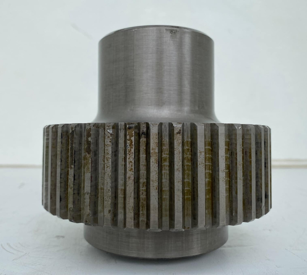 Liebherr Lamellenträger ID-Nr.90203997. FAT400G546. PR71605LGP-1823, PR716LGP-1423, PR716XL-1422. - Véglehajtás - Buldózer: 2 kép. Liebherr Lamellenträger ID-Nr.90203997. FAT400G546. PR71605LGP-1823, PR716LGP-1423, PR716XL-1422. - Véglehajtás - Buldózer: 2 kép.