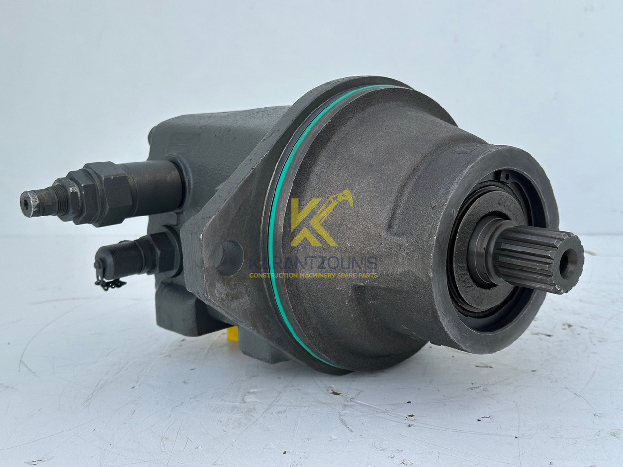 Liebherr Original Hydraulikeinbaumotor Typ:FMF045. ID-Nr.12464216. R914 RAIL, R914 COMP, R914 K-S, R914 K-STD, R918, R918LC, R918NLC, R918 XLC, R920 K-LC, R920 K-NLC. #12464216.25879# - Fordító motor - Építőipari gépek: 4 kép. Liebherr Original Hydraulikeinbaumotor Typ:FMF045. ID-Nr.12464216. R914 RAIL, R914 COMP, R914 K-S, R914 K-STD, R918, R918LC, R918NLC, R918 XLC, R920 K-LC, R920 K-NLC. #12464216.25879# - Fordító motor - Építőipari gépek: 4 kép.