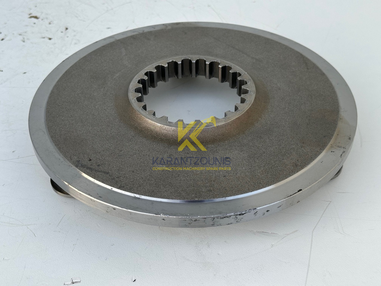 Liebherr Original Planetenträger ID-Nr.90024944. FAT400P112 - FAT400P139. LO1936, R928, R930, R934, R936, R940, R944, R946, R950 T. #90024944.24.03# - Véglehajtás - Építőipari gépek: 4 kép. Liebherr Original Planetenträger ID-Nr.90024944. FAT400P112 - FAT400P139. LO1936, R928, R930, R934, R936, R940, R944, R946, R950 T. #90024944.24.03# - Véglehajtás - Építőipari gépek: 4 kép.