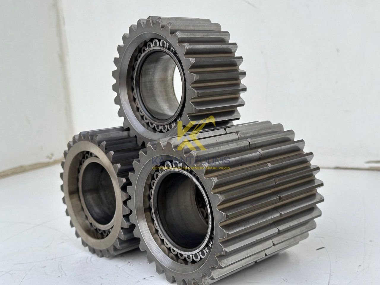 Liebherr Planetenrad ID-Nr.90024935. FAT400P112 - FAT400P130 - FAT400P139. R926, R928, R930, R934, R936, R938, R940, R944, R946, R950 T. #0992#0792# - Erőátvitel - Építőipari gépek: 2 kép. Liebherr Planetenrad ID-Nr.90024935. FAT400P112 - FAT400P130 - FAT400P139. R926, R928, R930, R934, R936, R938, R940, R944, R946, R950 T. #0992#0792# - Erőátvitel - Építőipari gépek: 2 kép.