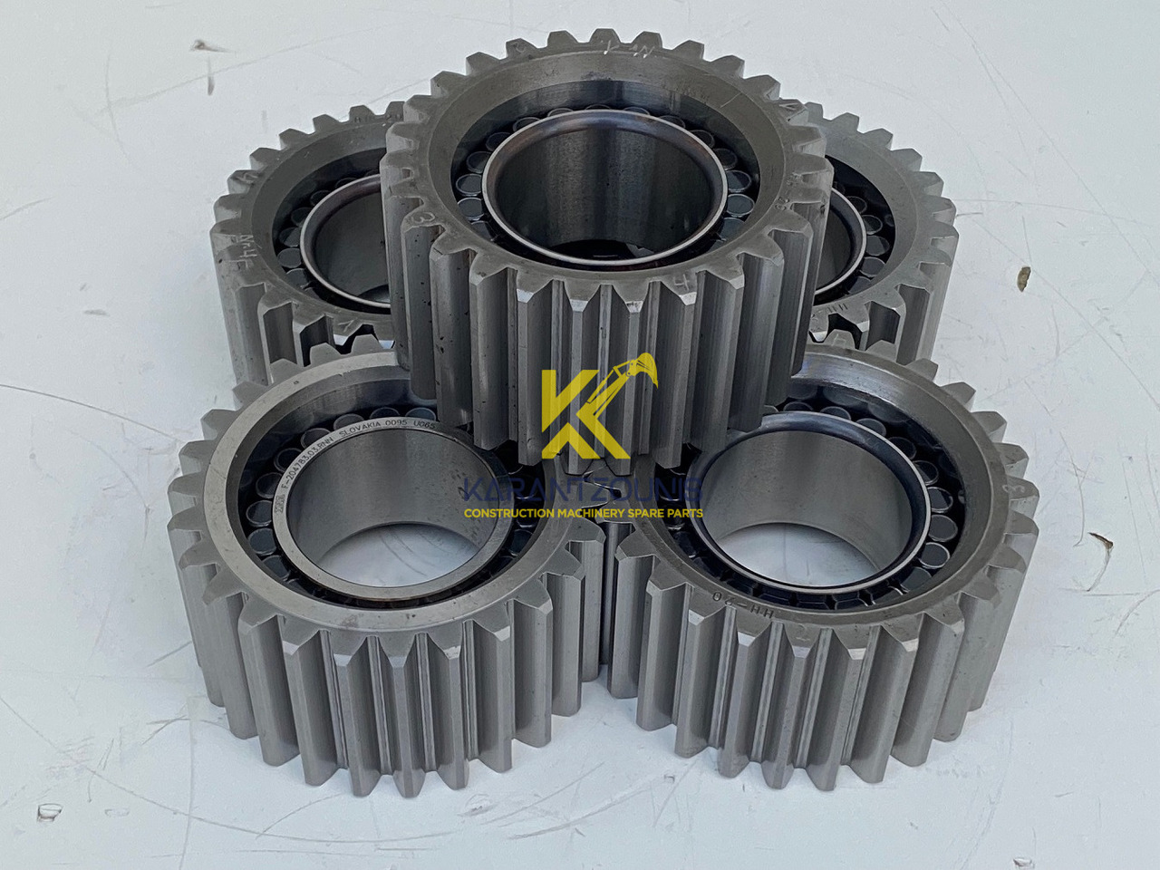 Liebherr Planetenrad ID-Nr.90205840. FAT350P126 - FAT350P138. R920 - R922 - R924 - R925 - R926 - R930 T. #PL24.02.2# - Véglehajtás - Építőipari gépek: 1 kép. Liebherr Planetenrad ID-Nr.90205840. FAT350P126 - FAT350P138. R920 - R922 - R924 - R925 - R926 - R930 T. #PL24.02.2# - Véglehajtás - Építőipari gépek: 1 kép.