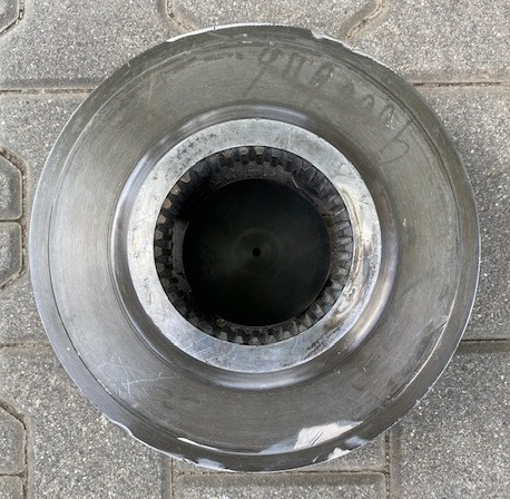 Liebherr Planetenträger ID-Nr.90006116. SAT325/274 - SAT325/294. R936, R940, R946, R950, RZG390. #90006116.339# - Fordító motor - Lánctalpas kotró: 5 kép. Liebherr Planetenträger ID-Nr.90006116. SAT325/274 - SAT325/294. R936, R940, R946, R950, RZG390. #90006116.339# - Fordító motor - Lánctalpas kotró: 5 kép.