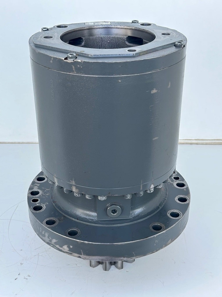 Liebherr Schwenkantrieb SAT250/278, ID-Nr.90017772 - ID-Nr.90017773 - ID-Nr.90017774 - ID-Nr.90209641. #6053# - Sebességváltó - Lánctalpas kotró: 3 kép. Liebherr Schwenkantrieb SAT250/278, ID-Nr.90017772 - ID-Nr.90017773 - ID-Nr.90017774 - ID-Nr.90209641. #6053# - Sebességváltó - Lánctalpas kotró: 3 kép.