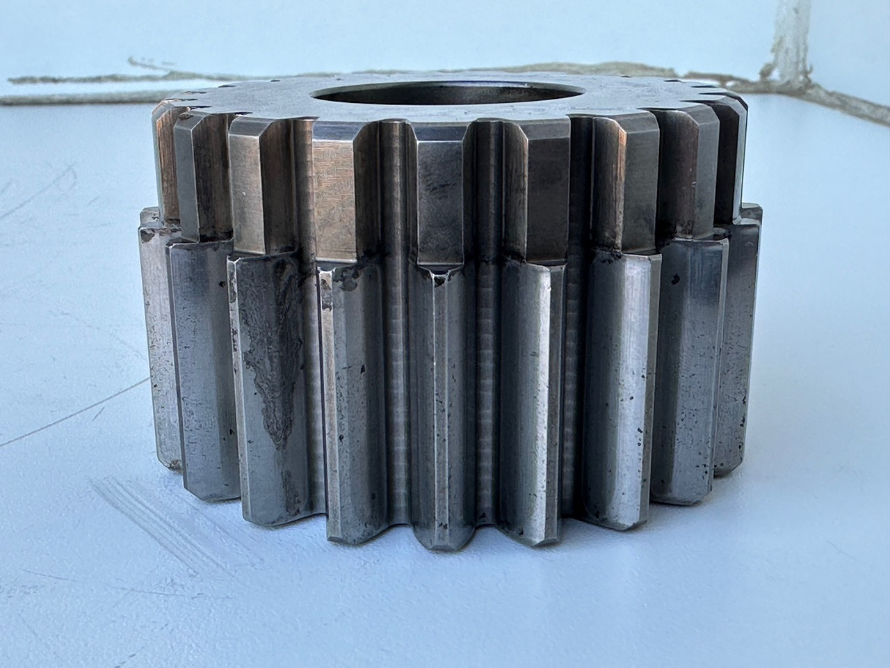 Liebherr Sonnenrad ID-Nr.90002821. FAT400P112, FAT400P130, FAT400P139. R926, R928, R930, R934, R936, R938, R940, R944, R946, R950 T. #90002821.06.08.01# - Véglehajtás - Kotrógép: 4 kép. Liebherr Sonnenrad ID-Nr.90002821. FAT400P112, FAT400P130, FAT400P139. R926, R928, R930, R934, R936, R938, R940, R944, R946, R950 T. #90002821.06.08.01# - Véglehajtás - Kotrógép: 4 kép.