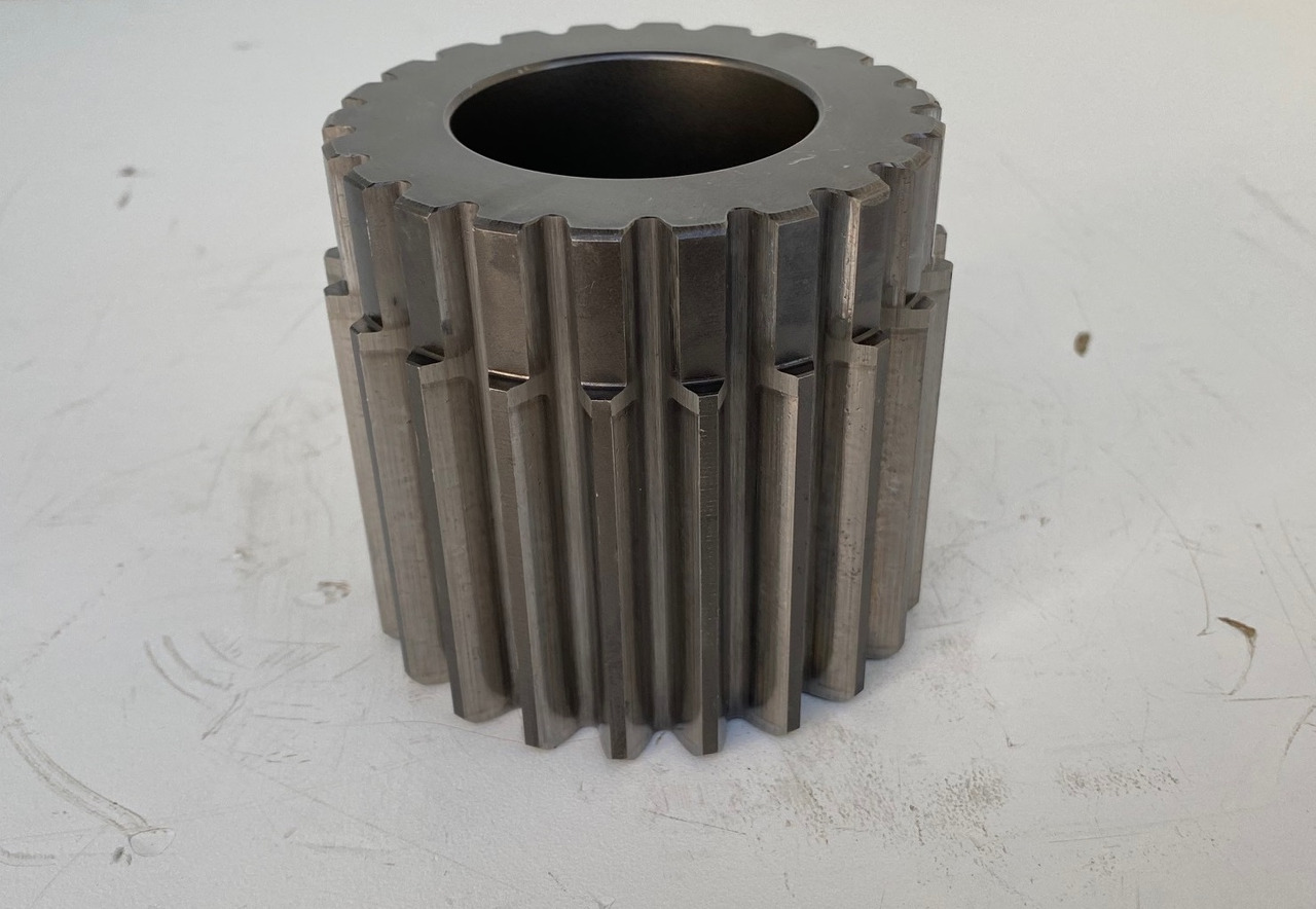 Liebherr Sonnenrad ID-Nr.90016258. FAT400P112, FAT400P130, FAT400P139. LOS1936,LOS926,R926,R928,R930,R934,R936,R938,R940,R944,R946,R950T. #SHG3# - Véglehajtás - Építőipari gépek: 1 kép. Liebherr Sonnenrad ID-Nr.90016258. FAT400P112, FAT400P130, FAT400P139. LOS1936,LOS926,R926,R928,R930,R934,R936,R938,R940,R944,R946,R950T. #SHG3# - Véglehajtás - Építőipari gépek: 1 kép.