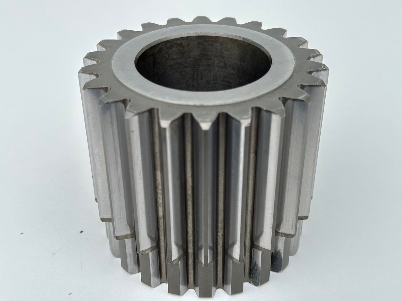 Liebherr Sonnenrad ID-Nr.90205857. FAT350P126 - FAT350P138. R920 - R922 - R924 - R925 - R926 - R930 T. #12858000.09.11# - Véglehajtás - Építőipari gépek: 3 kép. Liebherr Sonnenrad ID-Nr.90205857. FAT350P126 - FAT350P138. R920 - R922 - R924 - R925 - R926 - R930 T. #12858000.09.11# - Véglehajtás - Építőipari gépek: 3 kép.