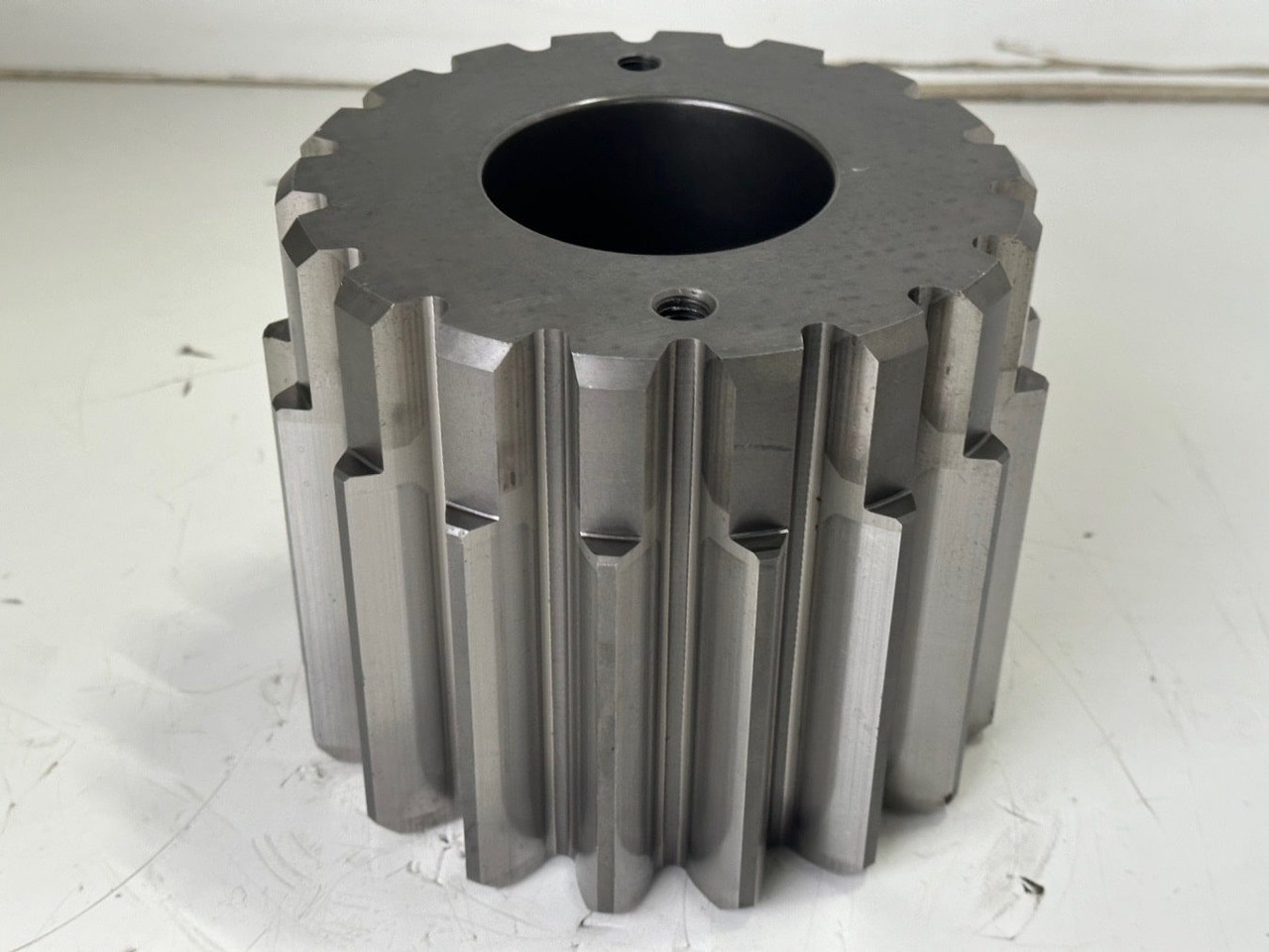 Liebherr Sonnenrad ID-Nr.90208287. T236-1236. #90208287.02# - Sebességváltó - Építőipari gépek: 3 kép. Liebherr Sonnenrad ID-Nr.90208287. T236-1236. #90208287.02# - Sebességváltó - Építőipari gépek: 3 kép.