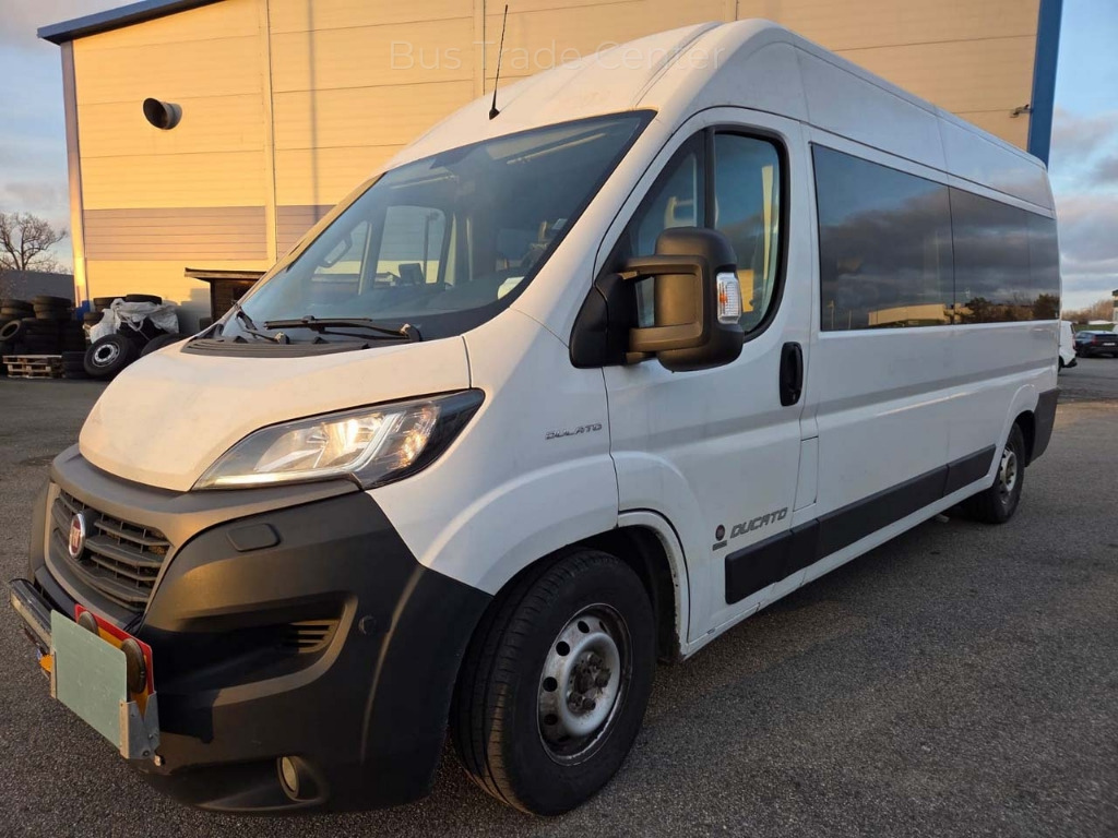 FIAT Ducato - Minibusz, Kisbusz: 4 kép. FIAT Ducato - Minibusz, Kisbusz: 4 kép.