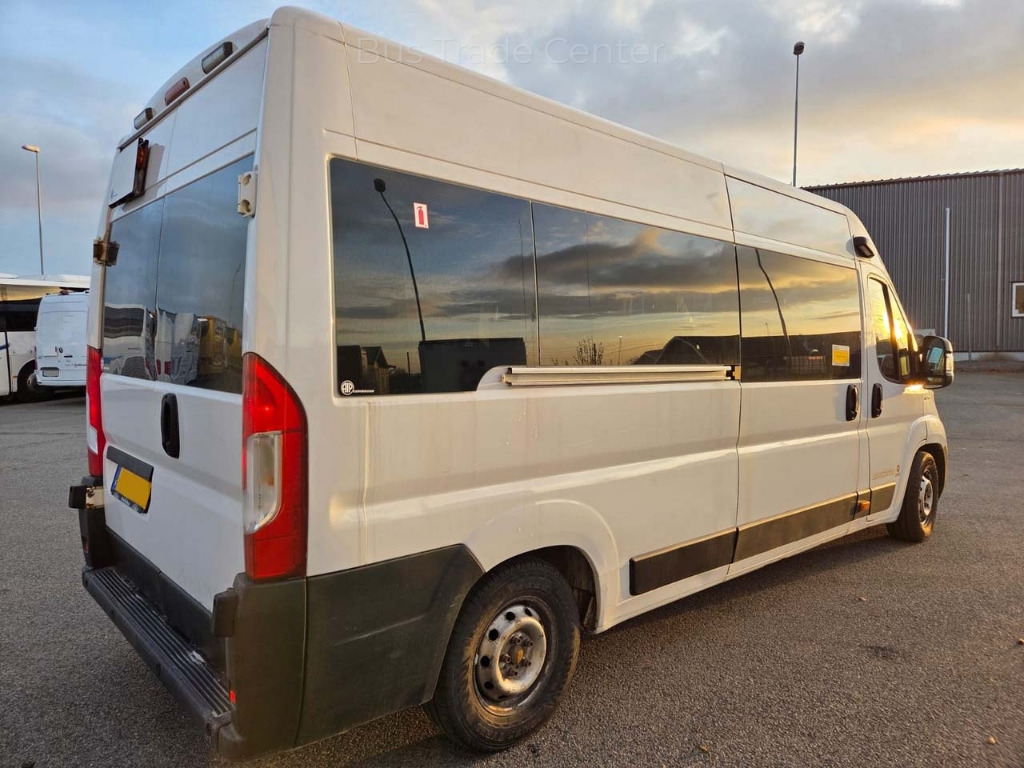 FIAT Ducato - Minibusz, Kisbusz: 2 kép. FIAT Ducato - Minibusz, Kisbusz: 2 kép.