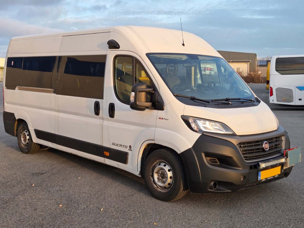 FIAT Ducato - Minibusz, Kisbusz: 1 kép. FIAT Ducato - Minibusz, Kisbusz: 1 kép.