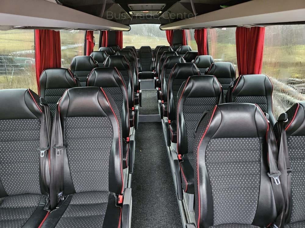 IVECO ROSERO FIRST 70C18 - Minibusz, Kisbusz: 5 kép. IVECO ROSERO FIRST 70C18 - Minibusz, Kisbusz: 5 kép.