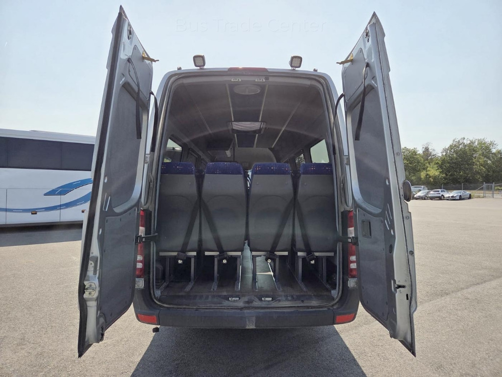 MERCEDES SPRINTER 516 CDI Automet // 4 pcs - Minibusz, Kisbusz: 5 kép. MERCEDES SPRINTER 516 CDI Automet // 4 pcs - Minibusz, Kisbusz: 5 kép.