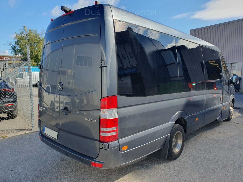 MERCEDES SPRINTER ALTAS 516 - Minibusz, Kisbusz: 2 kép. MERCEDES SPRINTER ALTAS 516 - Minibusz, Kisbusz: 2 kép.