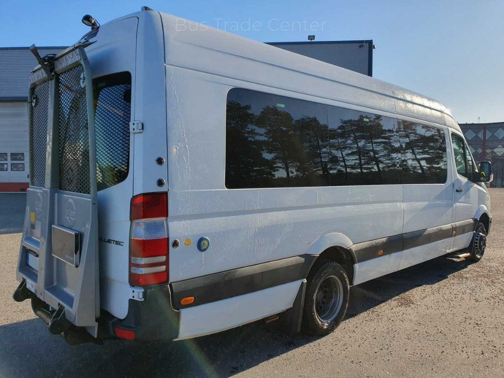 MERCEDES Sprinter 516 CDI 906BB50 - Minibusz, Kisbusz: 2 kép. MERCEDES Sprinter 516 CDI 906BB50 - Minibusz, Kisbusz: 2 kép.