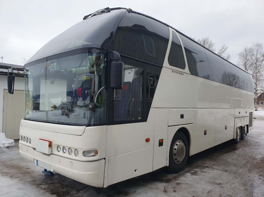 NEOPLAN STARLINER N516/3 SHDH - Távolsági busz: 4 kép. NEOPLAN STARLINER N516/3 SHDH - Távolsági busz: 4 kép.