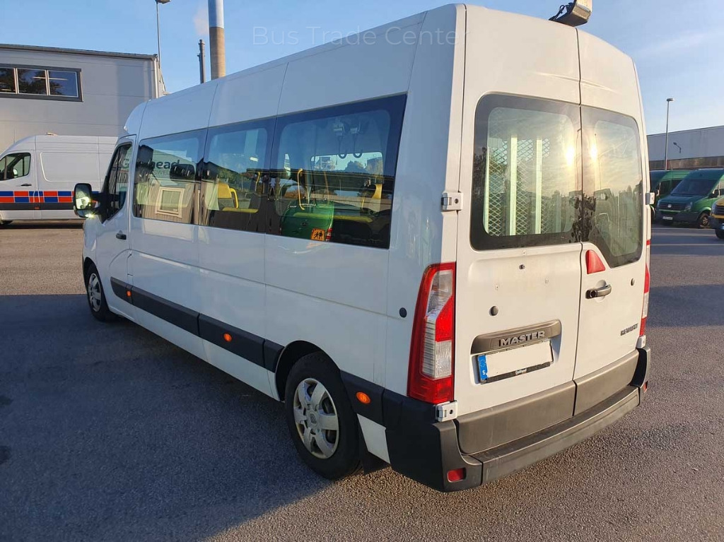 RENAULT Master - Minibusz, Kisbusz: 3 kép. RENAULT Master - Minibusz, Kisbusz: 3 kép.