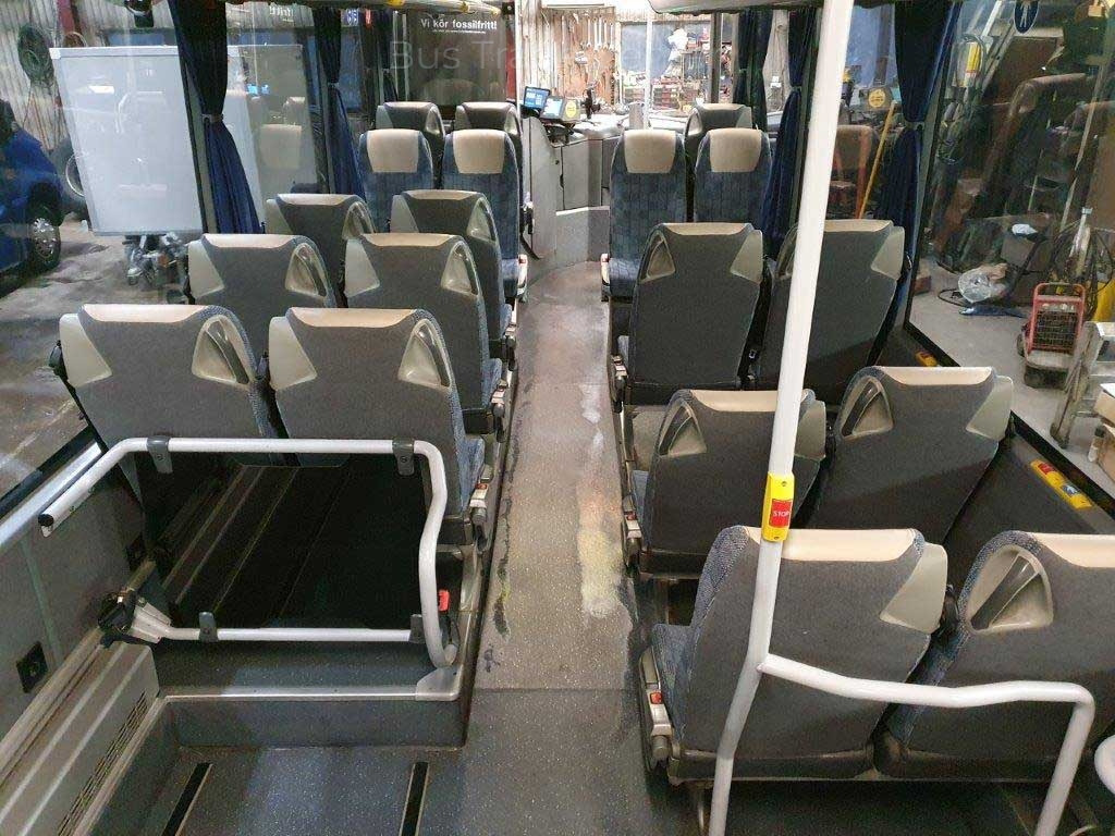 SETRA S 418 LE BUSINESS - Helyközi busz: 5 kép. SETRA S 418 LE BUSINESS - Helyközi busz: 5 kép.