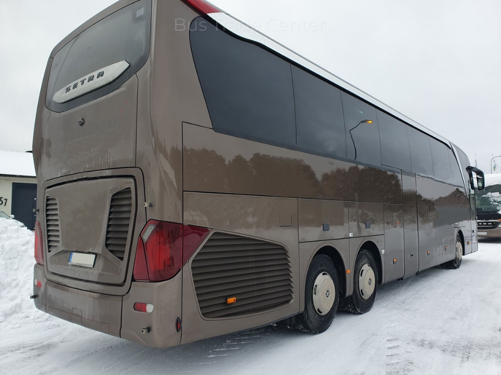 SETRA S 516 HDH - Távolsági busz: 2 kép. SETRA S 516 HDH - Távolsági busz: 2 kép.
