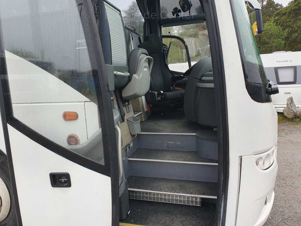 VOLVO 9500H B8R - Távolsági busz: 5 kép. VOLVO 9500H B8R - Távolsági busz: 5 kép.