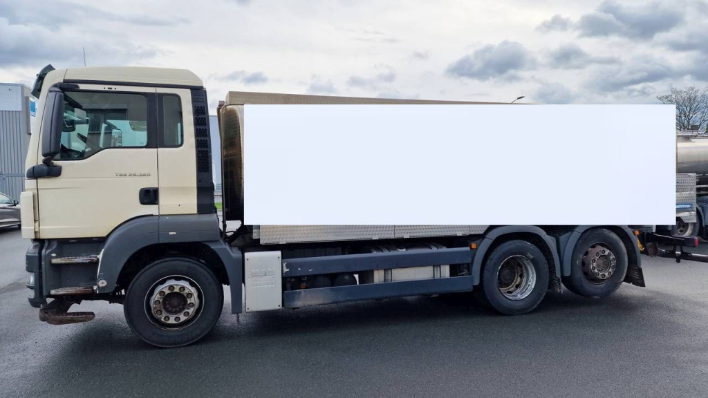 MAN TGS 26.360 6x2 (Nr. 5450) - Alvaz teherautó: 4 kép. MAN TGS 26.360 6x2 (Nr. 5450) - Alvaz teherautó: 4 kép.