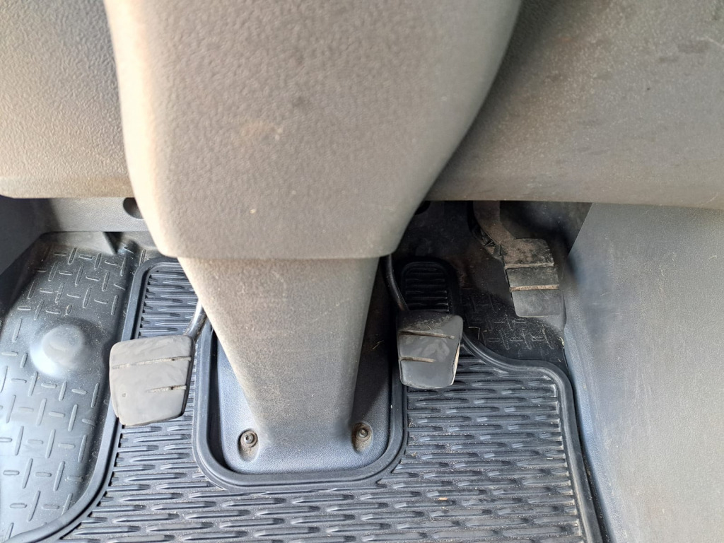 Scania G410 (Nr. 6081) - Nyergesvontató: 5 kép. Scania G410 (Nr. 6081) - Nyergesvontató: 5 kép.