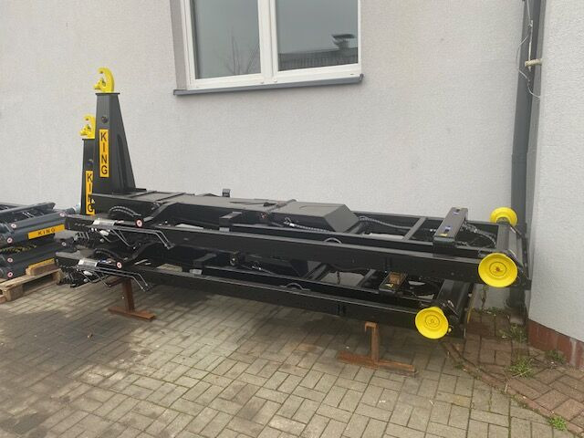 KING HZ-4R (4 tons) Hakowiec / Hooklift / Abrollkipper - Adapterek: 2 kép. KING HZ-4R (4 tons) Hakowiec / Hooklift / Abrollkipper - Adapterek: 2 kép.