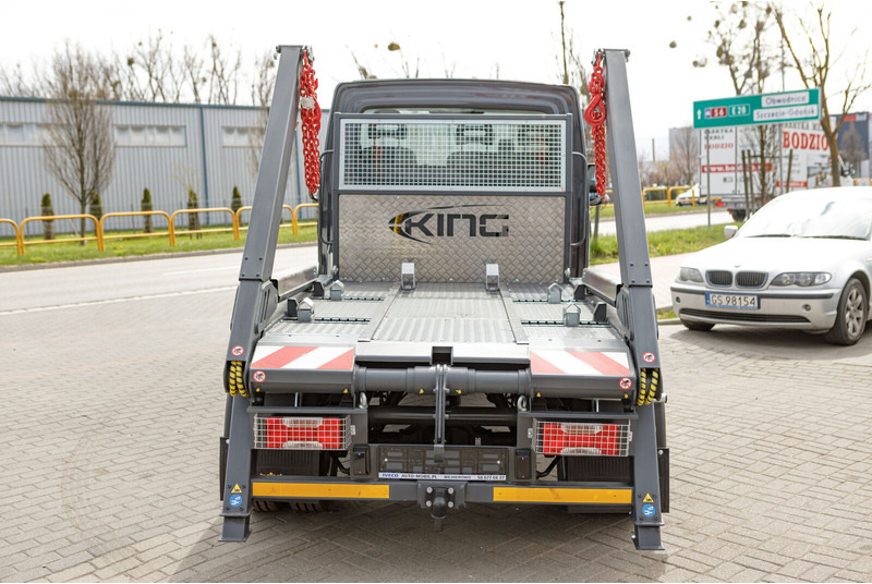 Iveco Daily 70C18 + KING Bramowiec / Skiploader / Absetzkipper - Konténerszállító: 4 kép. Iveco Daily 70C18 + KING Bramowiec / Skiploader / Absetzkipper - Konténerszállító: 4 kép.