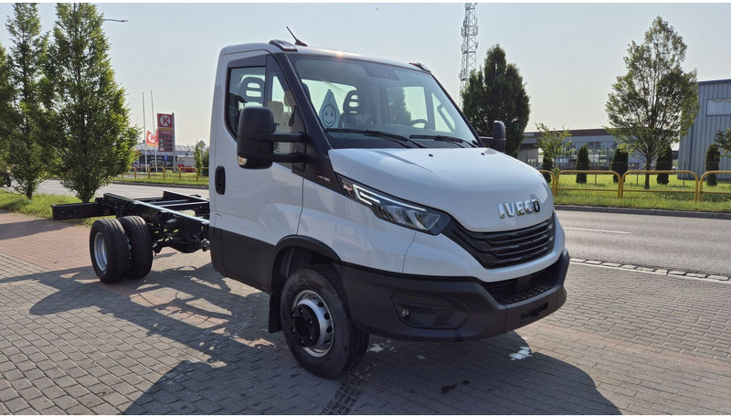 Iveco Daily 70C18 - nowe! - Alvaz teherautó: 5 kép. Iveco Daily 70C18 - nowe! - Alvaz teherautó: 5 kép.