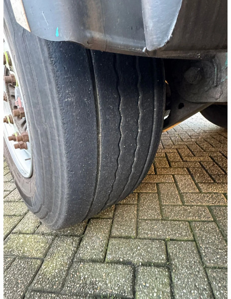 Benalu * 3AXLE * FULL ALUMINIUM * - Félpótkocsi billenőplatós: 4 kép. Benalu * 3AXLE * FULL ALUMINIUM * - Félpótkocsi billenőplatós: 4 kép.