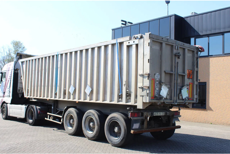 GENERAL TRAILERS * 3AXLE * FULL ALUMINIUM * 40 Cub. * - Félpótkocsi billenőplatós: 2 kép. GENERAL TRAILERS * 3AXLE * FULL ALUMINIUM * 40 Cub. * - Félpótkocsi billenőplatós: 2 kép.