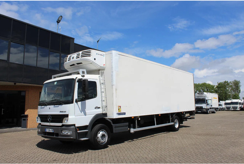 Mercedes-Benz Atego 1218 * MANUAL * 4X2 * THERMO KING TS 600E - Hűtős teherautó: 1 kép. Mercedes-Benz Atego 1218 * MANUAL * 4X2 * THERMO KING TS 600E - Hűtős teherautó: 1 kép.