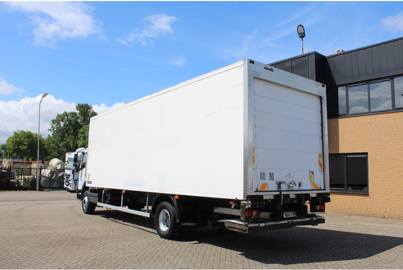 Mercedes-Benz Atego 1218 * MANUAL * 4X2 * THERMO KING TS 600E - Hűtős teherautó: 2 kép. Mercedes-Benz Atego 1218 * MANUAL * 4X2 * THERMO KING TS 600E - Hűtős teherautó: 2 kép.