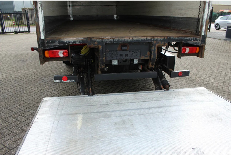 Dobozos felépítményű teherautó Mercedes-Benz Atego 1224 * EURO5 * MANUAL * 1 BED *: 17 kép.