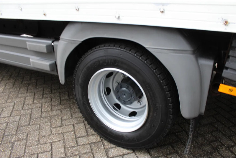 Dobozos felépítményű teherautó Mercedes-Benz Atego 1224 * EURO5 * MANUAL * 1 BED *: 19 kép.